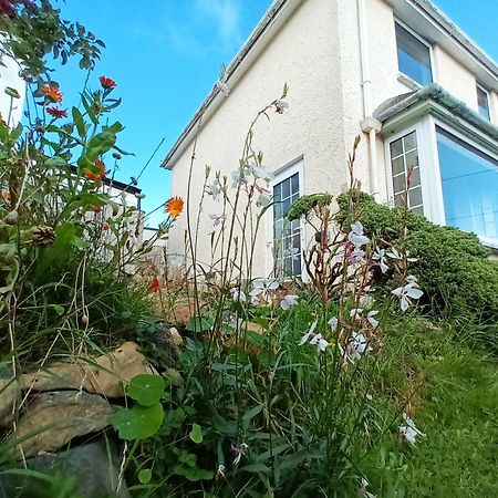 Sunrise! ~ 2 Bedrooms, Garden, Parking, Sea Views St. Ives Exterior foto