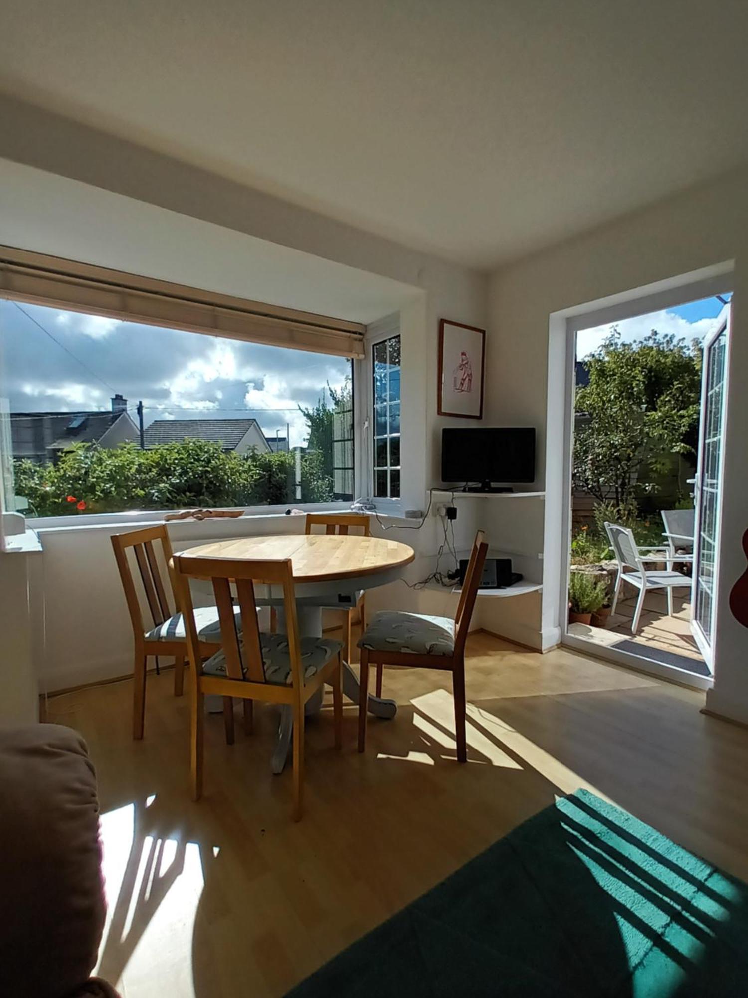 Sunrise! ~ 2 Bedrooms, Garden, Parking, Sea Views St. Ives Exterior foto